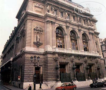 Hotel photo Favart 3*