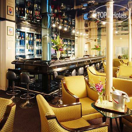 Hotel photo Le Belmont Paris 4*