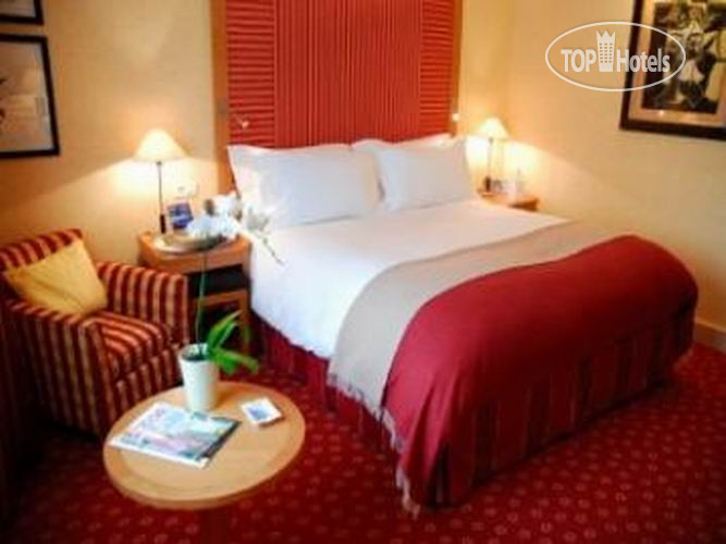 New photos from tourists Pullman Paris La Defense 5*