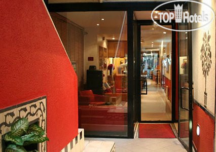 Hotelier's photos Comfort Hotel Gare de L Est, Paris 3*