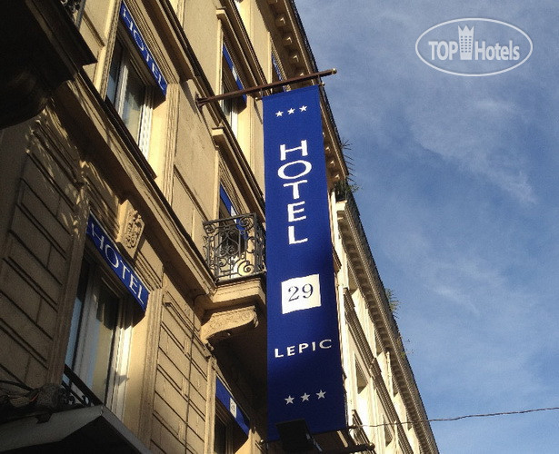 New photos from tourists 29 Lepic Hotel Montmartre 3*