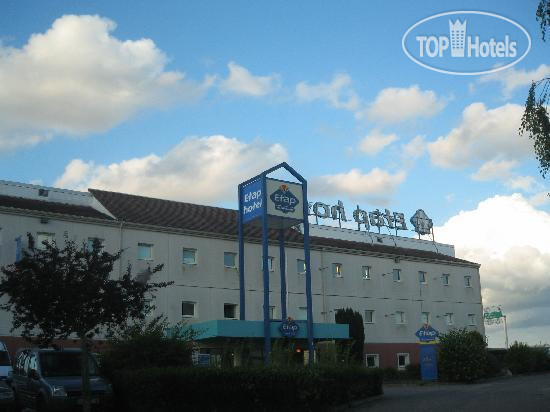 Hotelier's photos Etap Hotel Bourges