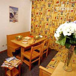New photos from tourists Le Verdets APT