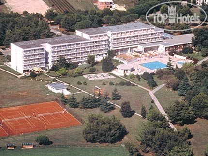 Hotel photo Holiday 3*