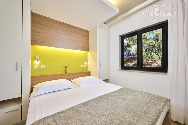 Hotelier's photos Apartments Galijot Plava Laguna 4*