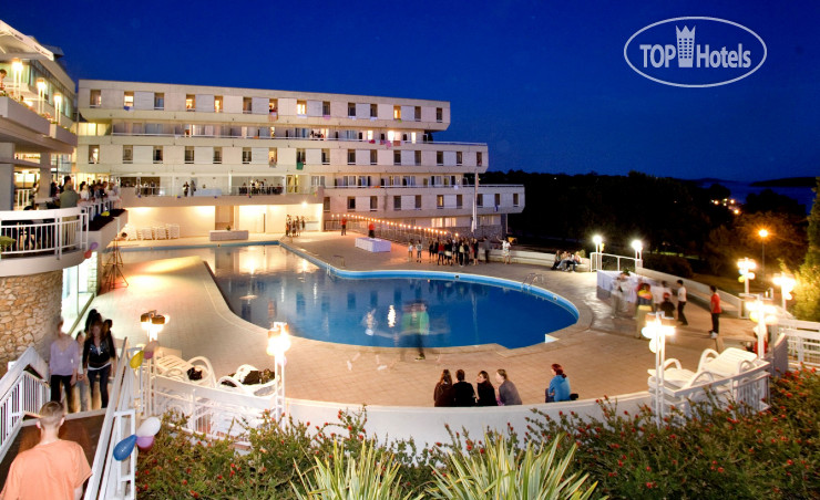 Hotelier's photos Delfin Plava Laguna 2*