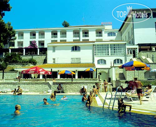 New photos from tourists Marina 2*