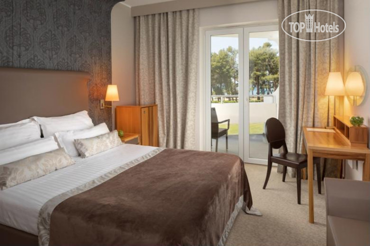 Hotelier's photos Hotel Coral Plava Laguna 5*