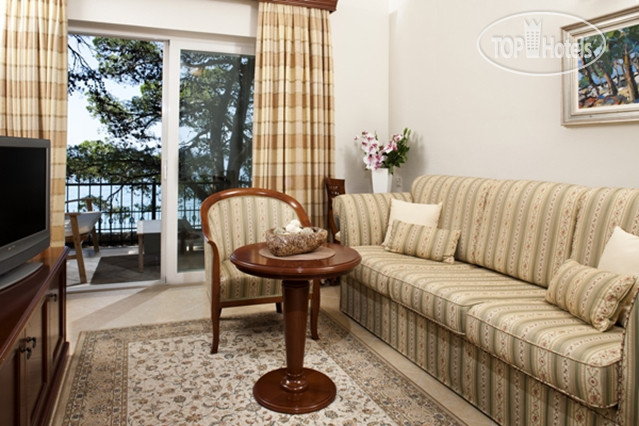 New photos from tourists Sentido Bluesun Berulia 4*