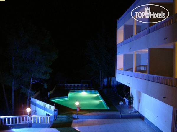 New photos from tourists Sveti Kriz 3*