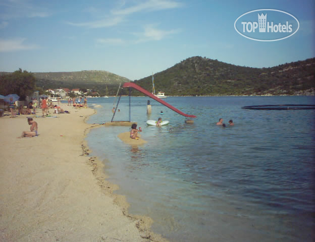 New photos from tourists Villa Duga 3*