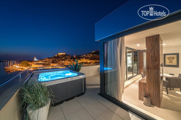 Фотографии отеля  Hotel Bellevue-Superior City Hotel 4*