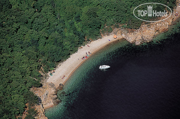 New photos from tourists Ad Turres 1*
