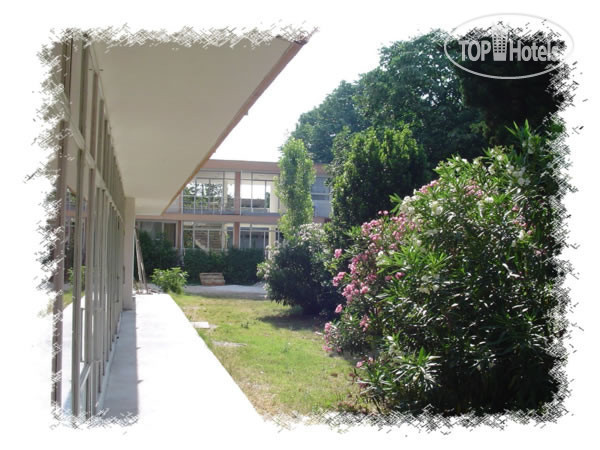 Hotelier's photos Resnik 2*