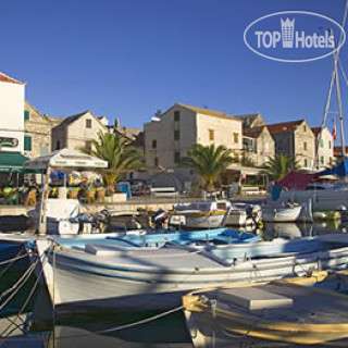 Photos Zora (Примоштен)