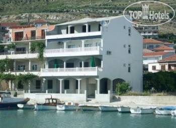 Hotelier's photos Apartments Duje 3*