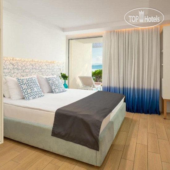 New photos from tourists TUI Blue Makarska 4*