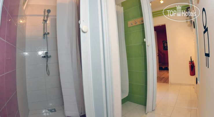 New photos from tourists Underground Rooms