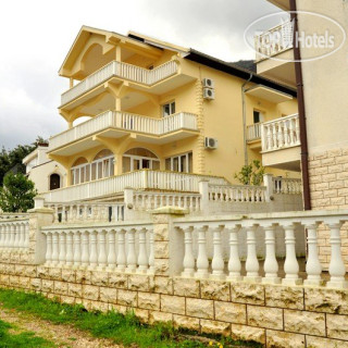 Photos Villa Viktokija