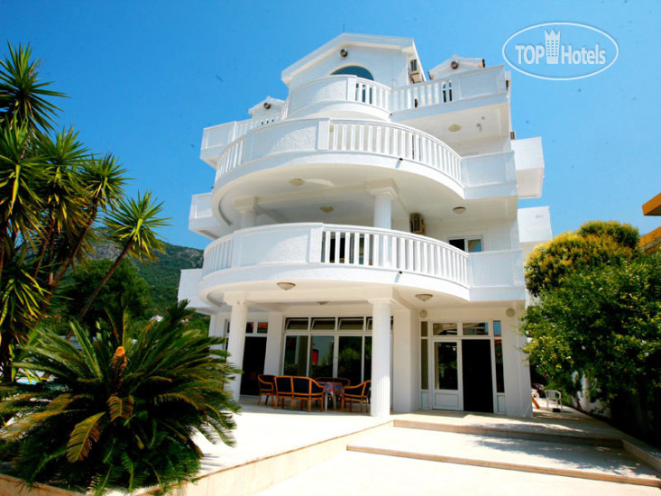 Hotelier's photos Jovana House 3*