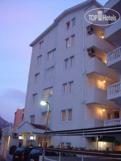 Фотографии отельера Apartmani Azzuro 4*