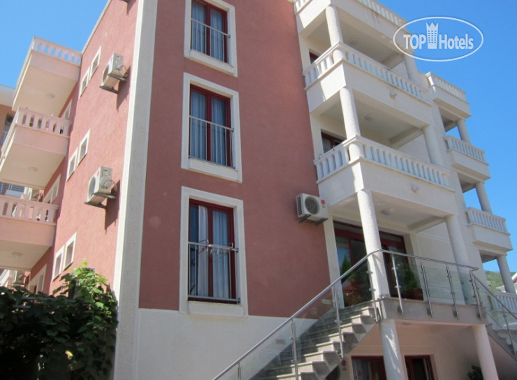 Hotelier's photos Villa Dimic 3*