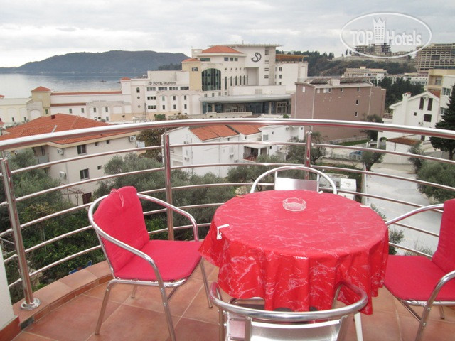 New photos from tourists Villa Lola