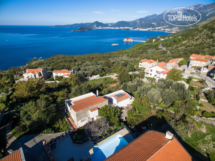 New photos from tourists Villa Narcissus