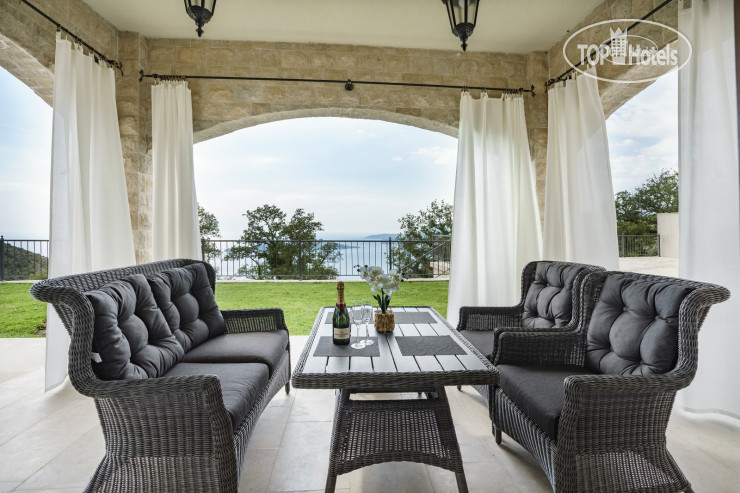 New photos from tourists Oak Leaf Residences