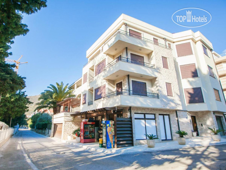 Hotelier's photos Elite Azur Apartments 3*
