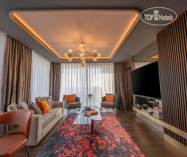 Новые добавленные фото туристов Merit Starlit Hotel & Residence 5*