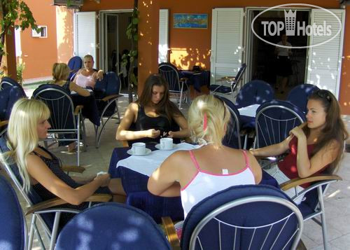 New photos from tourists Vila Bojana 3*