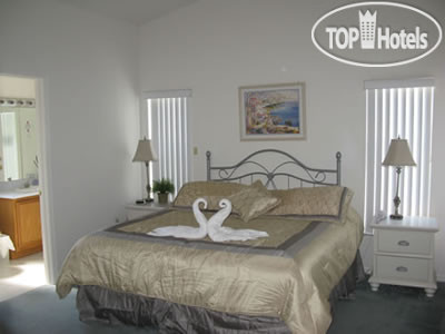 New photos from tourists Villa Disney APT