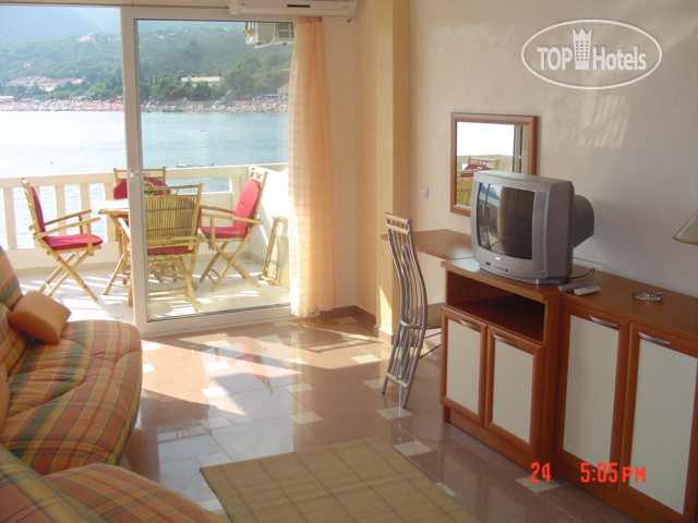 New photos from tourists Ponta (Obala) APT