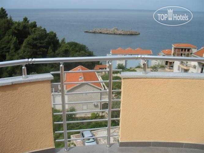 New photos from tourists Villa Radjen 2 3*