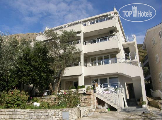 Hotelier's photos Marija Apartments (Villa Marija Sumet) 3*