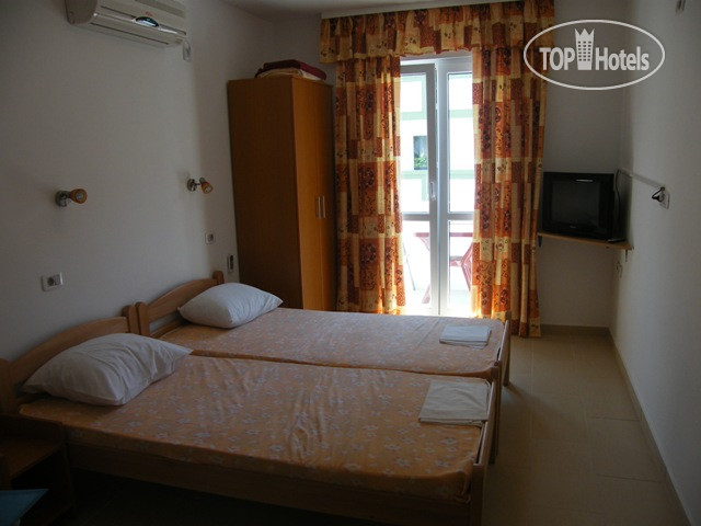 New photos from tourists Mirko APT