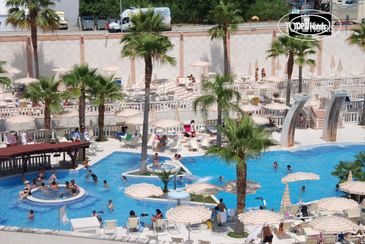 New photos from tourists Mediteran 4*