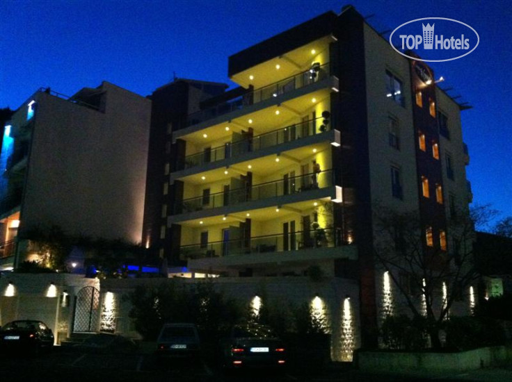 Hotel photo M Palace 4*
