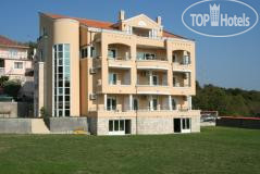 Hotelier's photos Llolla Apart Hotel 3*