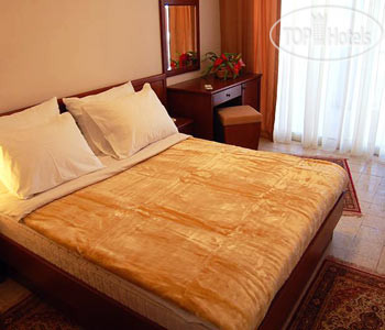 New photos from tourists Mediteran Ulcinj 3*