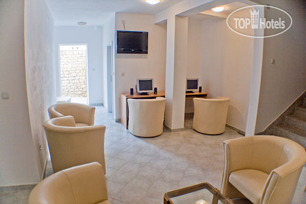 New photos from tourists Sars Apartments 3*