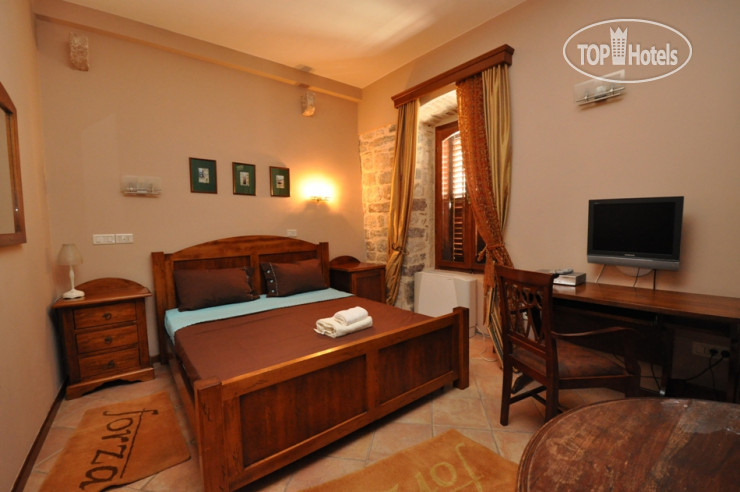 New photos from tourists Forza Lux 4*