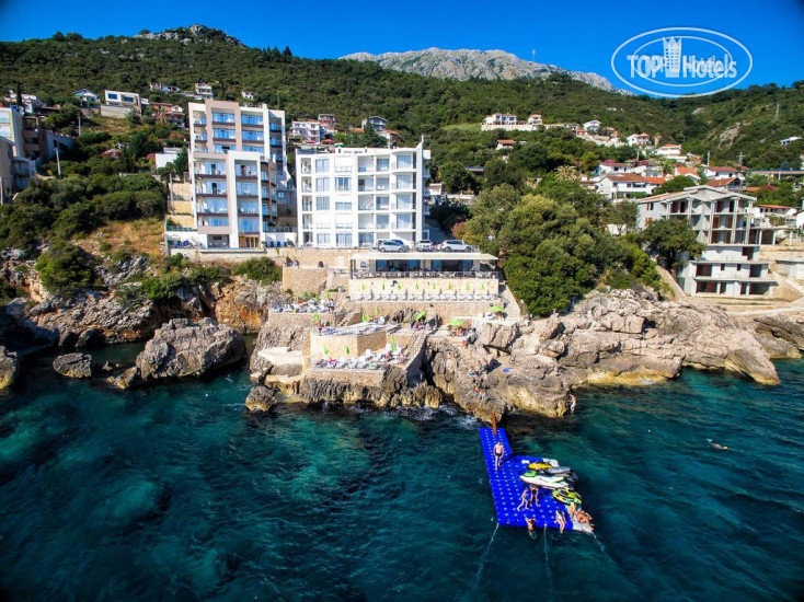 Hotelier's photos Nautilus Apartments 4*