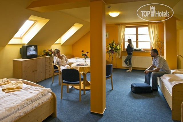New photos from tourists Vltava 4*