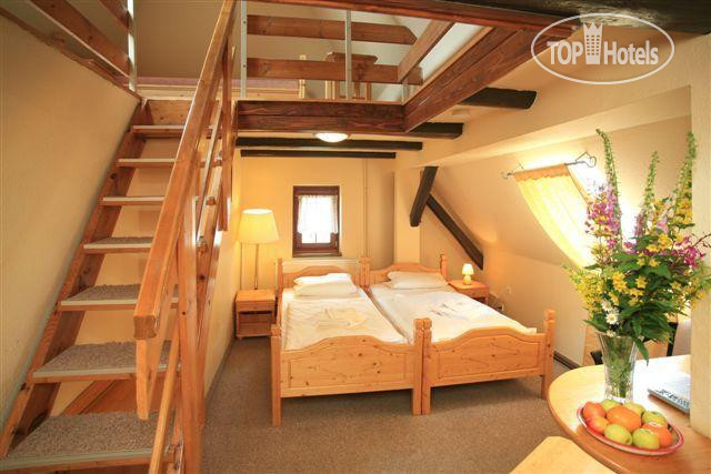 New photos from tourists Zeleny Dum 3*
