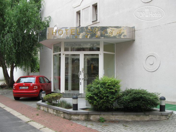 Hotel photo Mega 3*