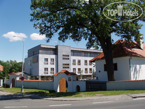 Hotel photo Meritum 3*