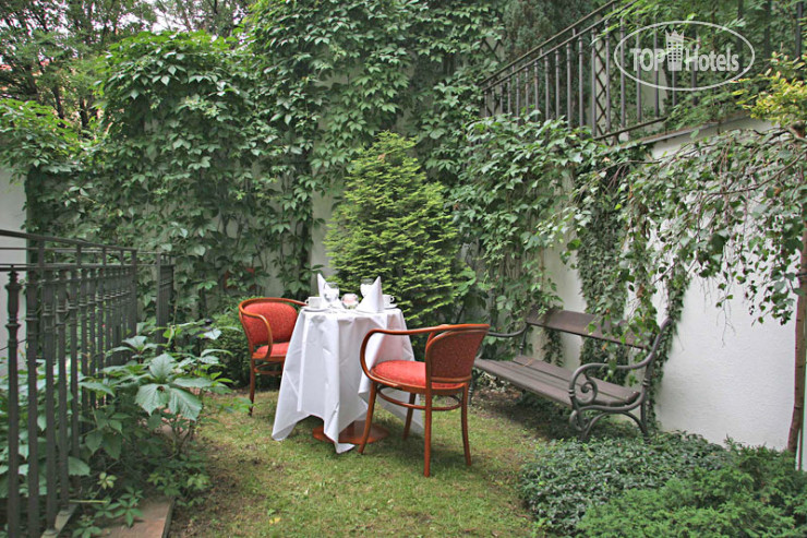 New photos from tourists Hotel 16 U Sv. Kateriny 4*