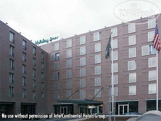 Hotelier's photos Holiday Inn Prague Congress Centre 4*